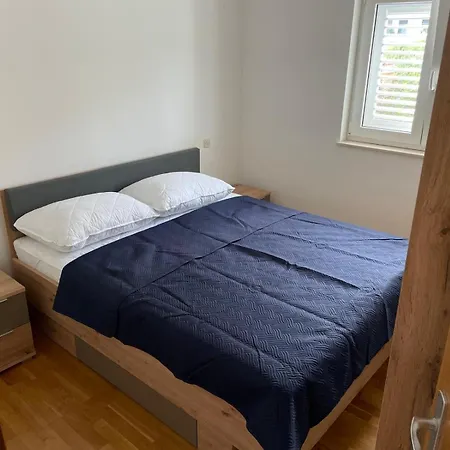 Apartament By The Sea Mirca, Brac - 24865 Supetar